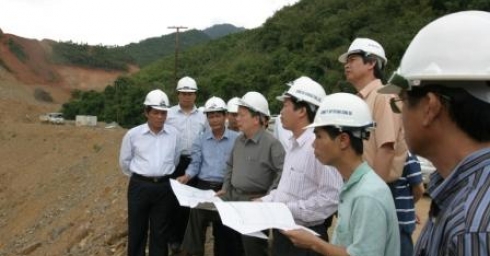  Vietnamese Minister of Construction visits Xekaman 3 Hydropower Project work site in Lao PDR